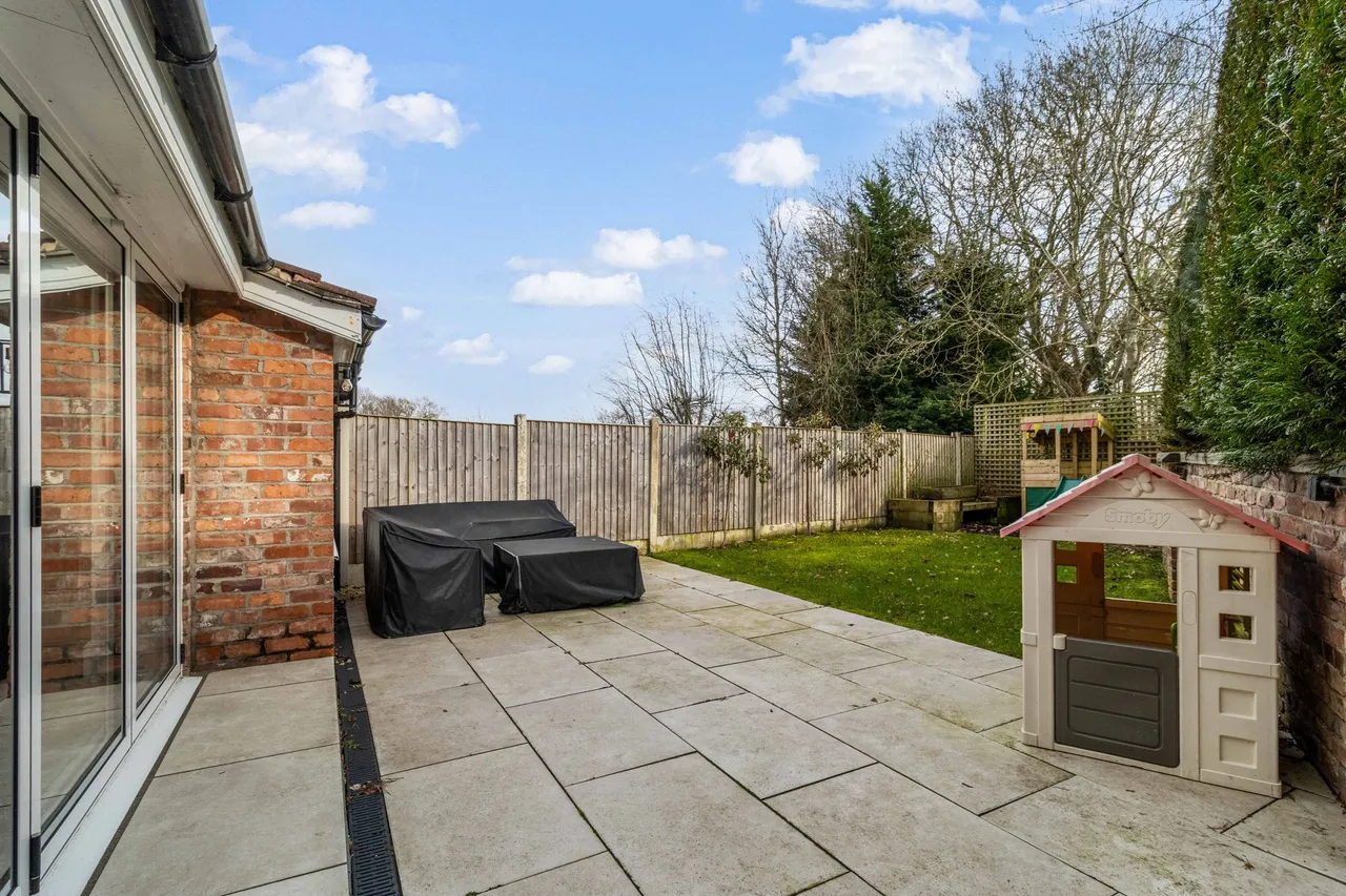 Cuerdon Drive, Thelwall, Warrington, Warrington, WA4 3JU, photo 23