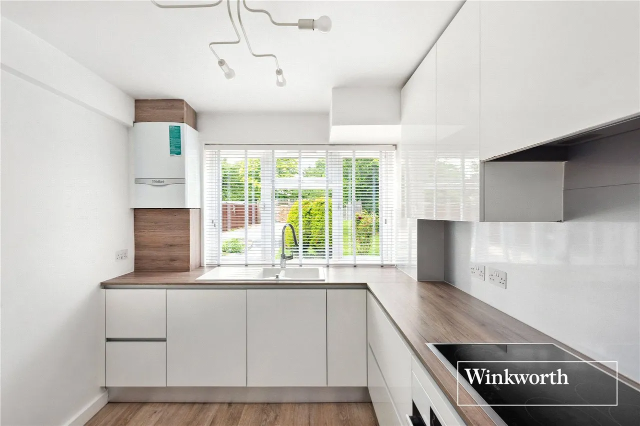 Kingsgate Avenue, Finchley, London, N3, photo 6
