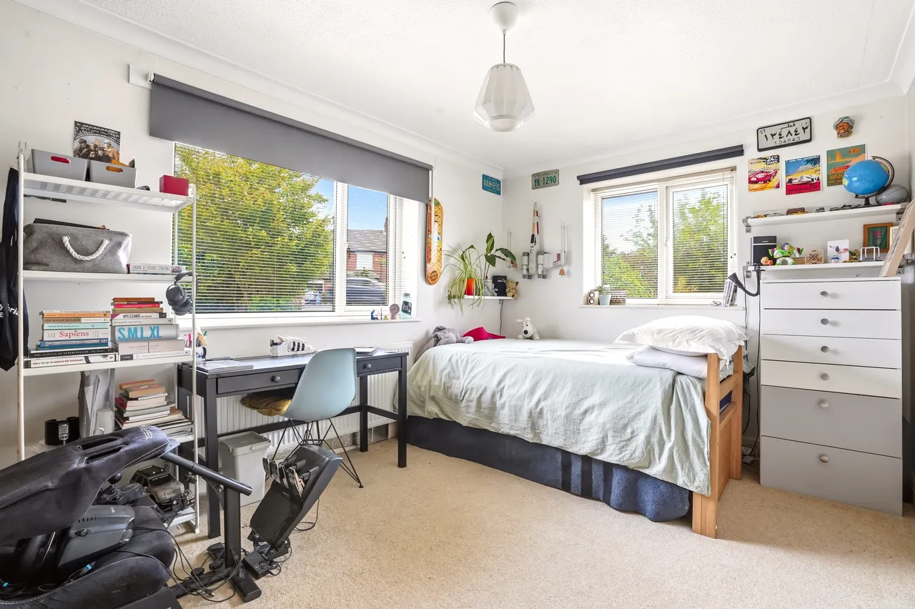 Leeds Road, Kippax, LS25, photo 22