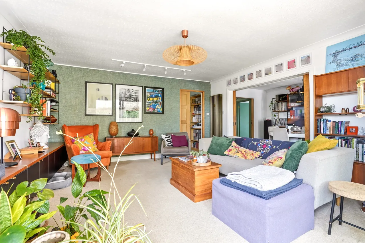 Leeds Road, Kippax, LS25, photo 11