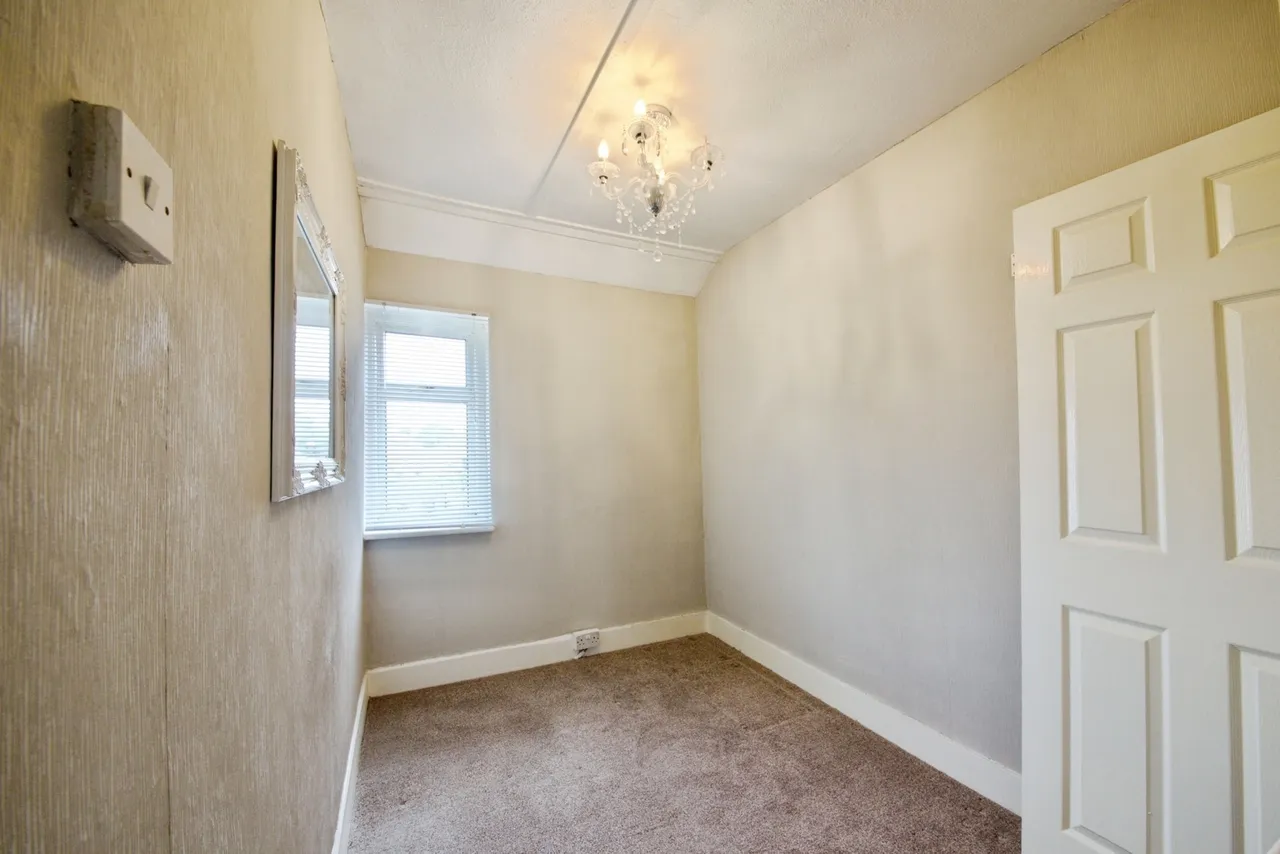 Stanford Close, Romford, RM7, photo 8