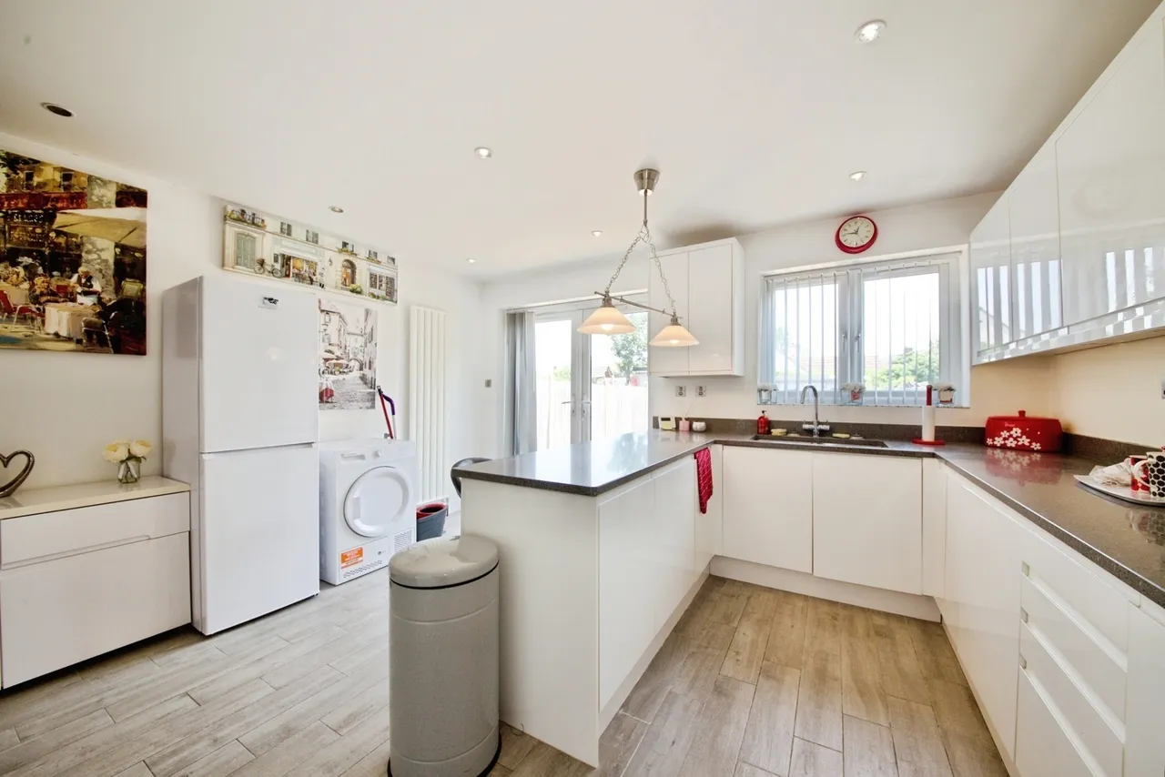 Stanford Close, Romford, RM7, photo 9