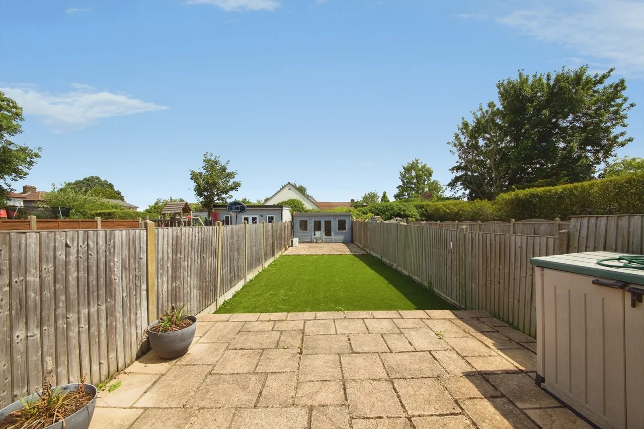 Stanford Close, Romford, RM7, photo 17