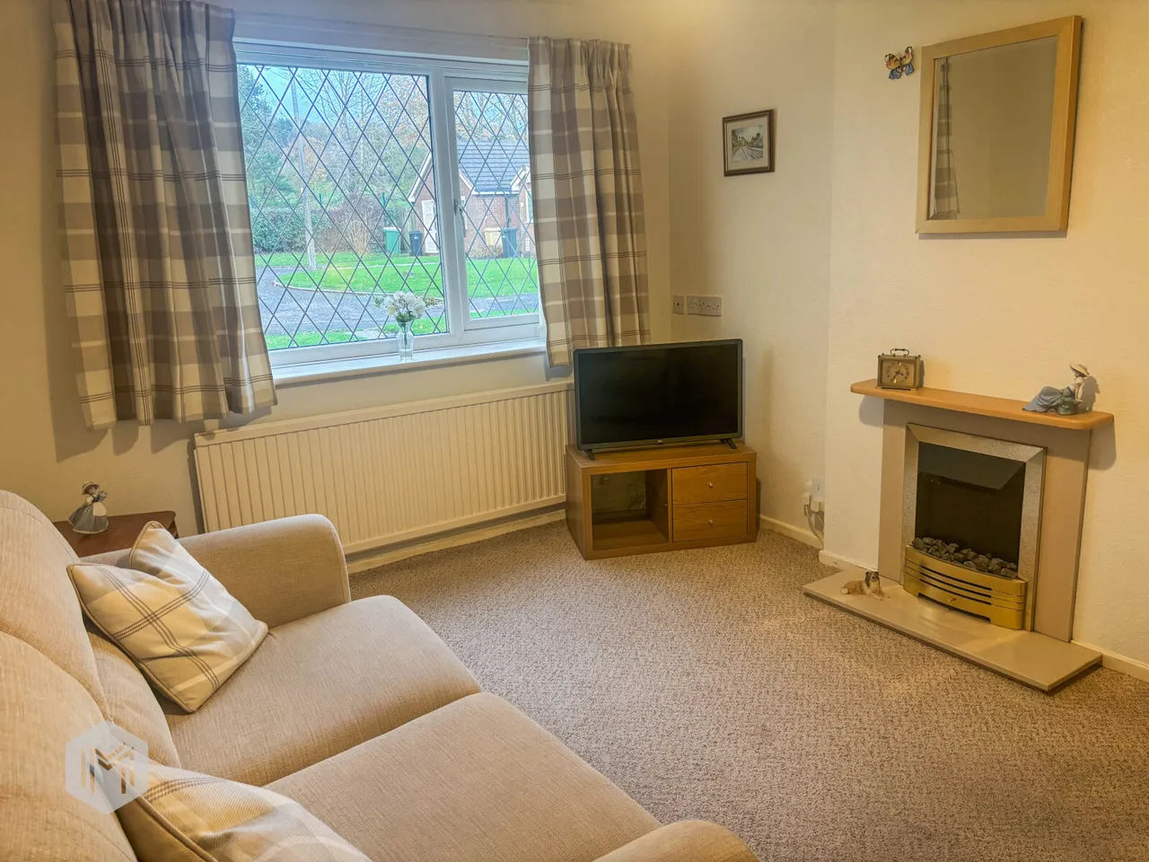 Westcott Close, Bolton, BL2 3HG, photo 3