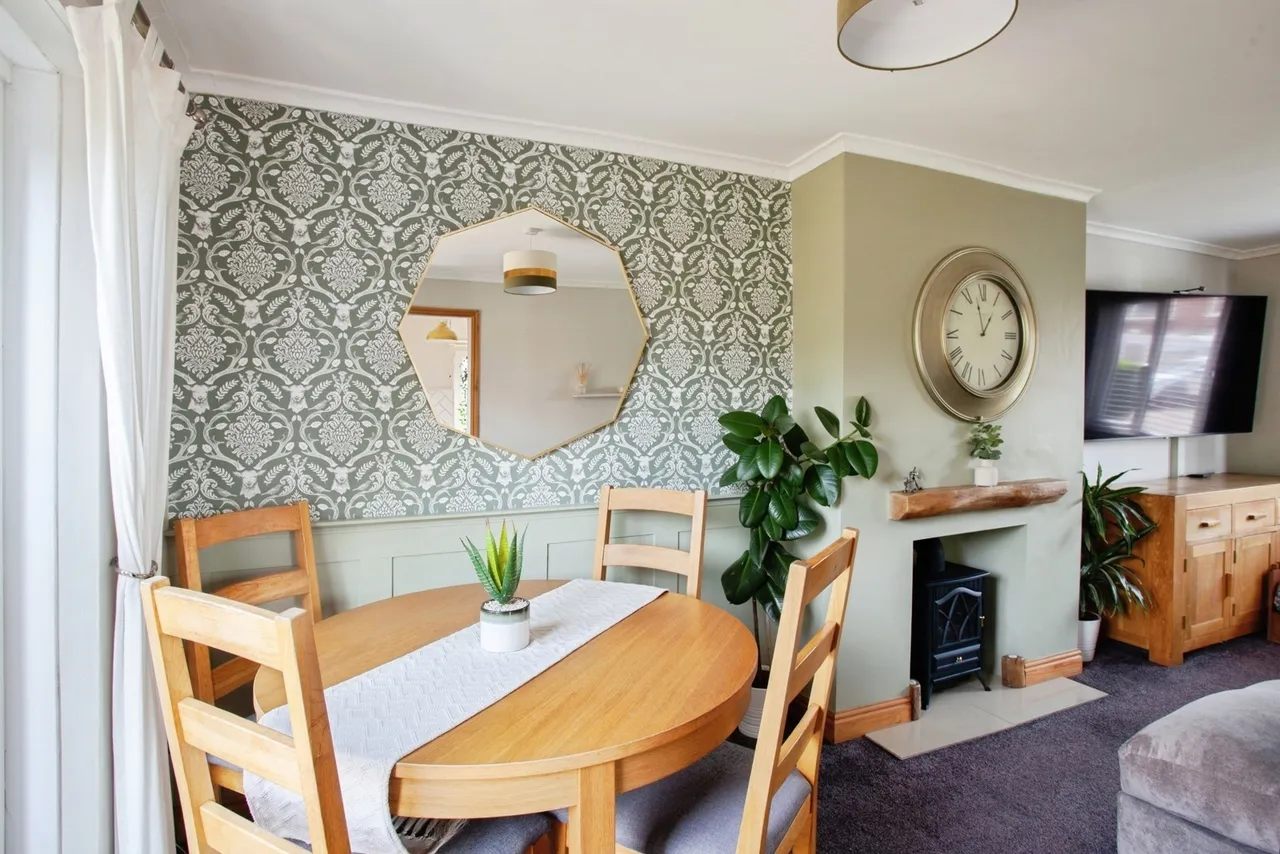 Royds Close Crescent, Thrybergh, Rotherham, South Yorkshire, S65, photo 5