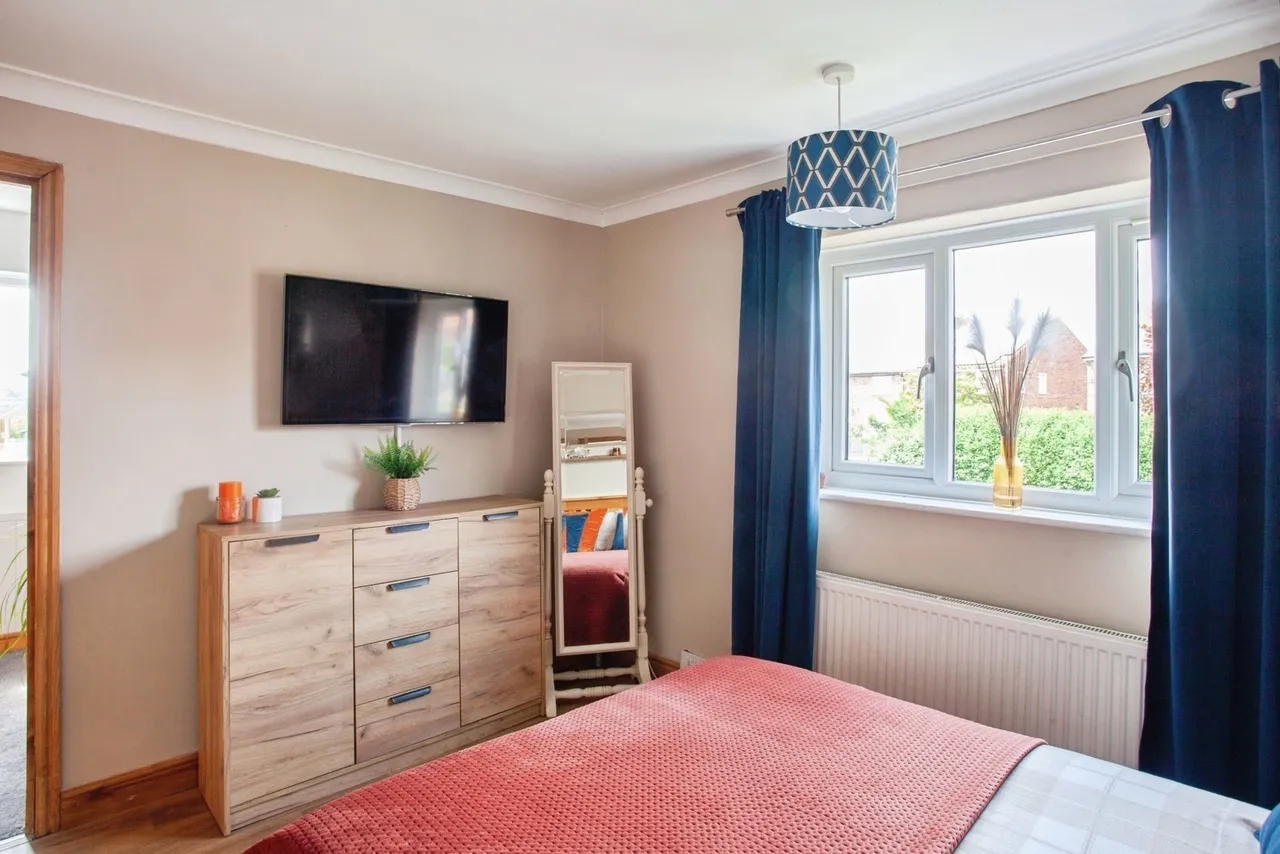 Royds Close Crescent, Thrybergh, Rotherham, South Yorkshire, S65, photo 19