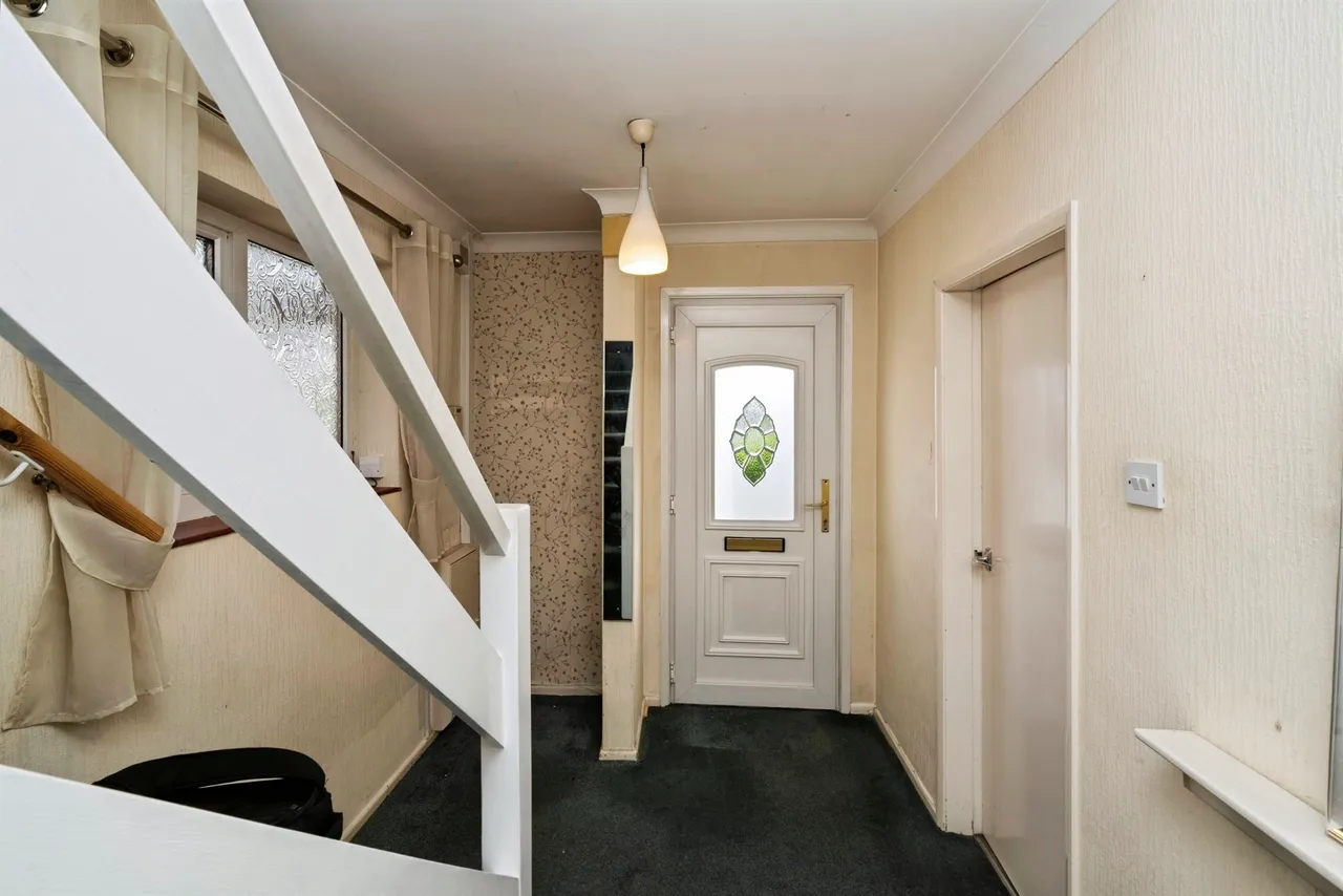 Whitewell Drive, Upton, CH49, photo 13