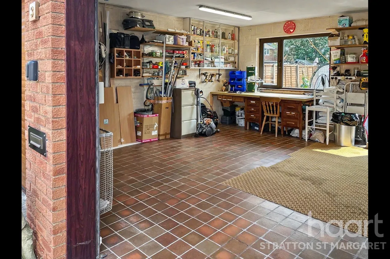 Stratton Orchard, Swindon, SN3, photo 16