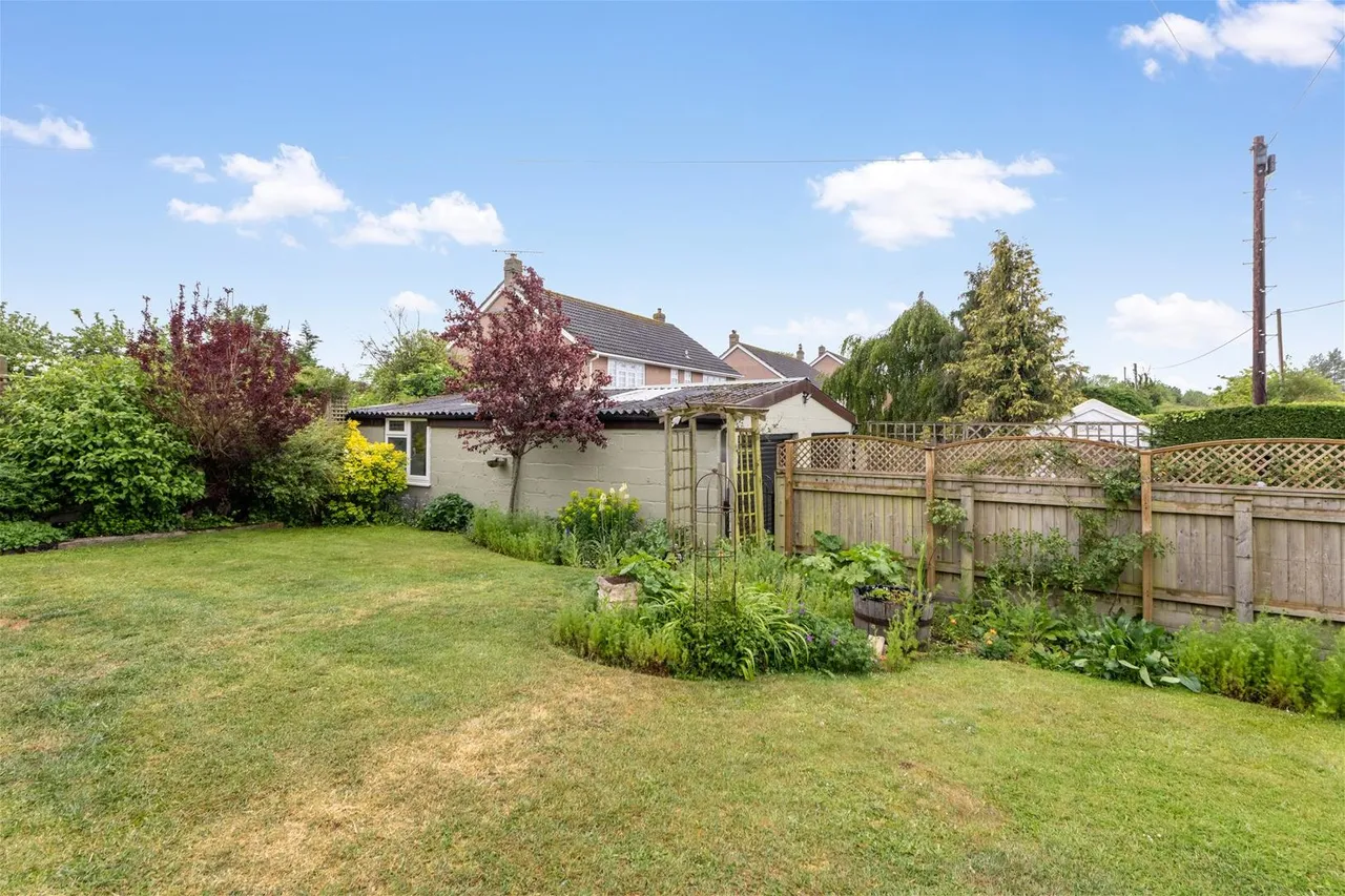 Glue Hill, Sturminster Newton, Dorset DT10 2DJ, photo 32