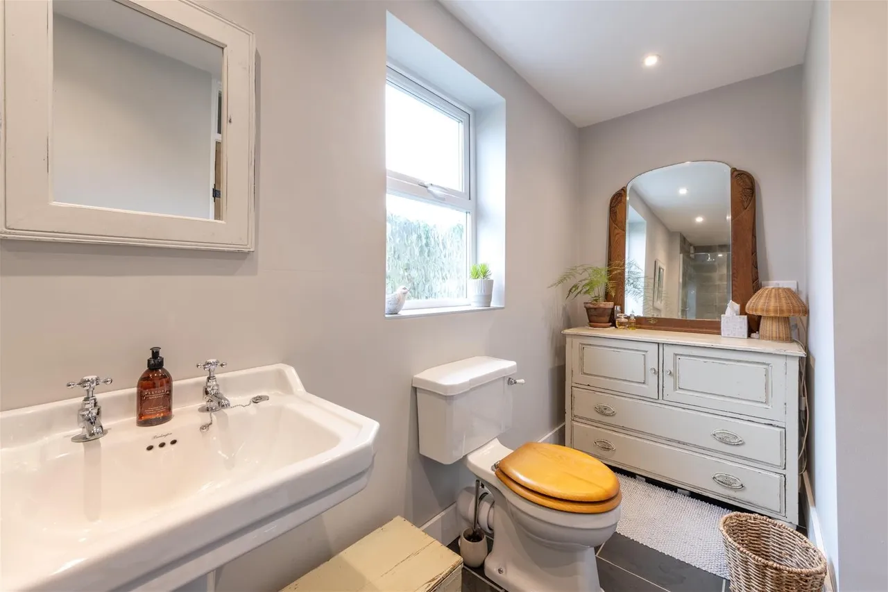 Glue Hill, Sturminster Newton, Dorset DT10 2DJ, photo 7