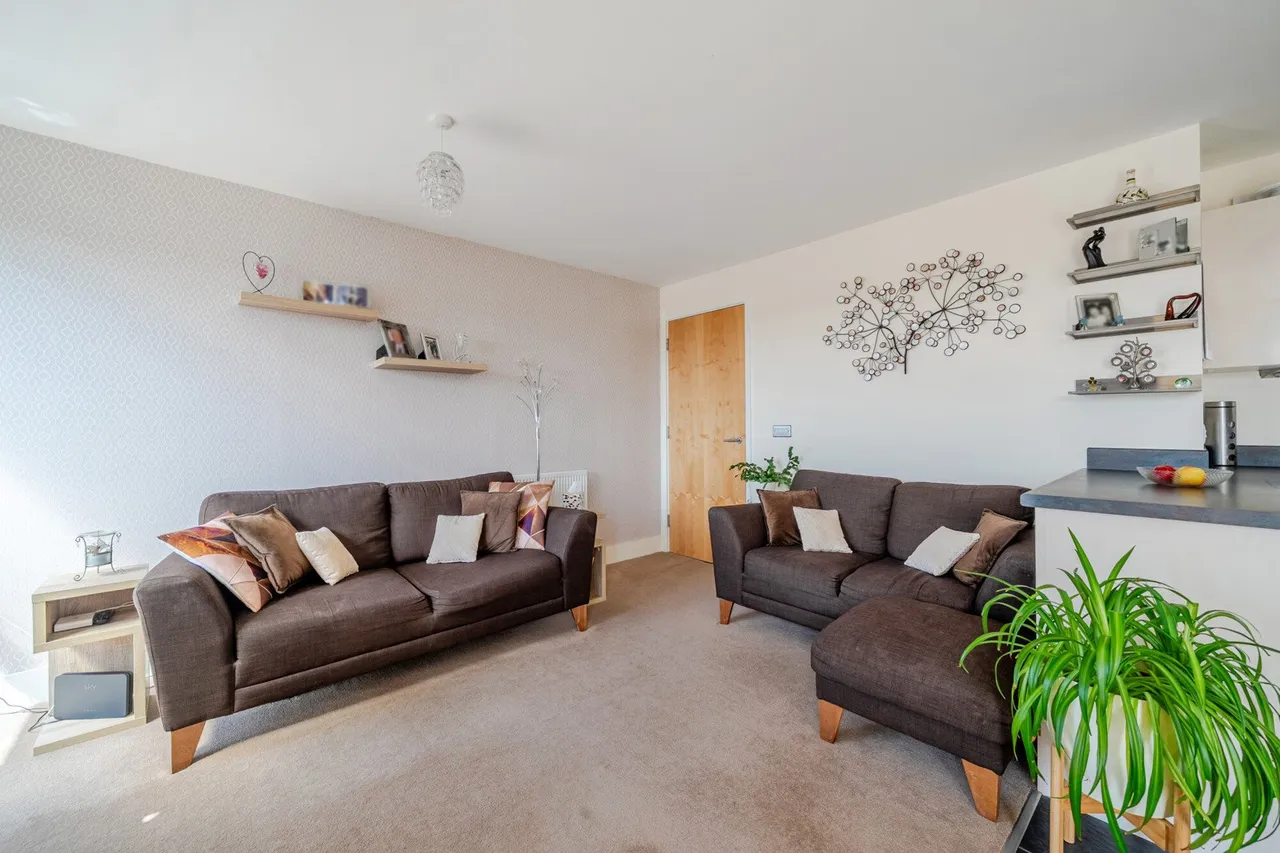 Homesdale Road, BR2, photo 16