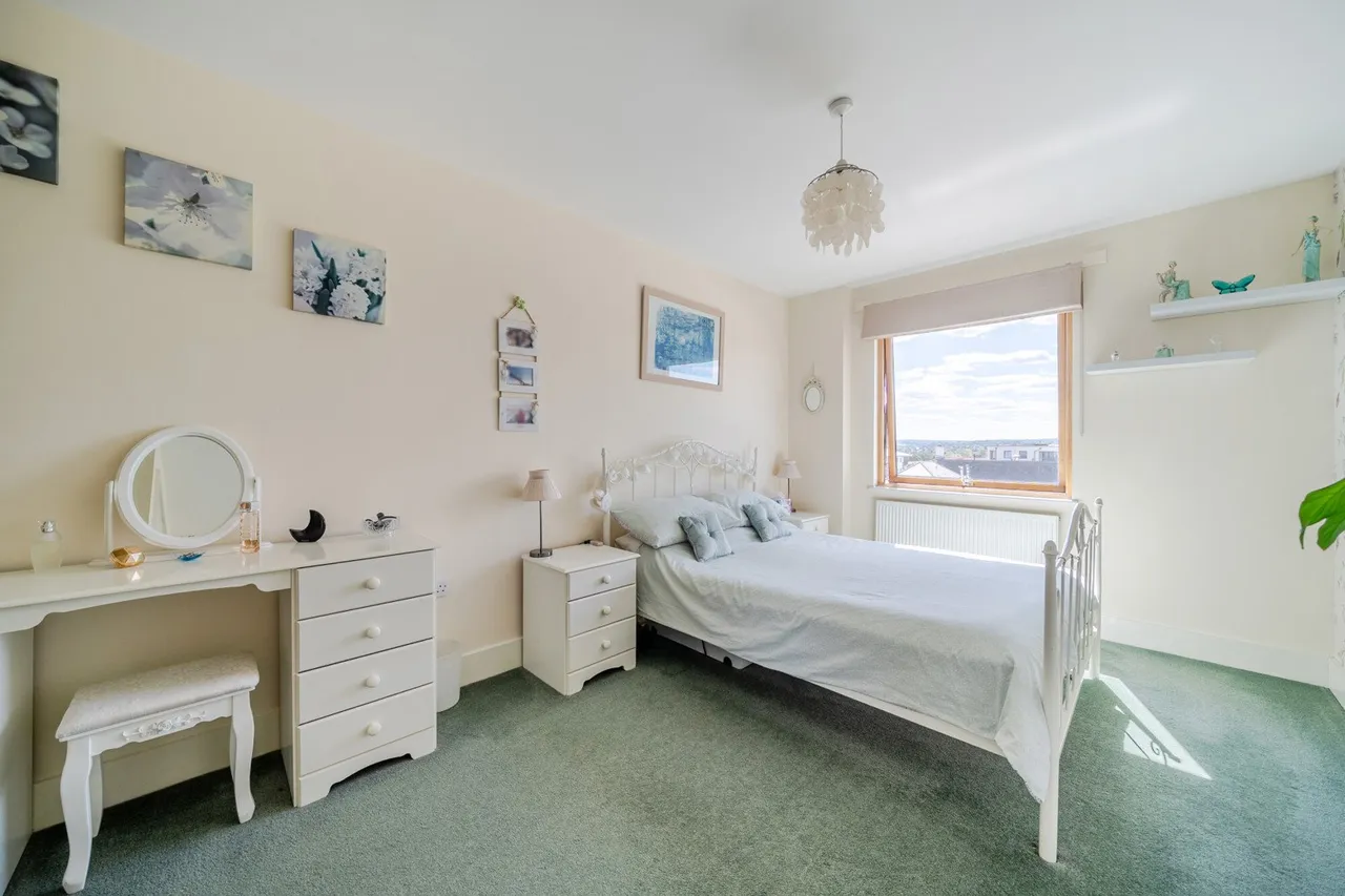 Homesdale Road, BR2, photo 11