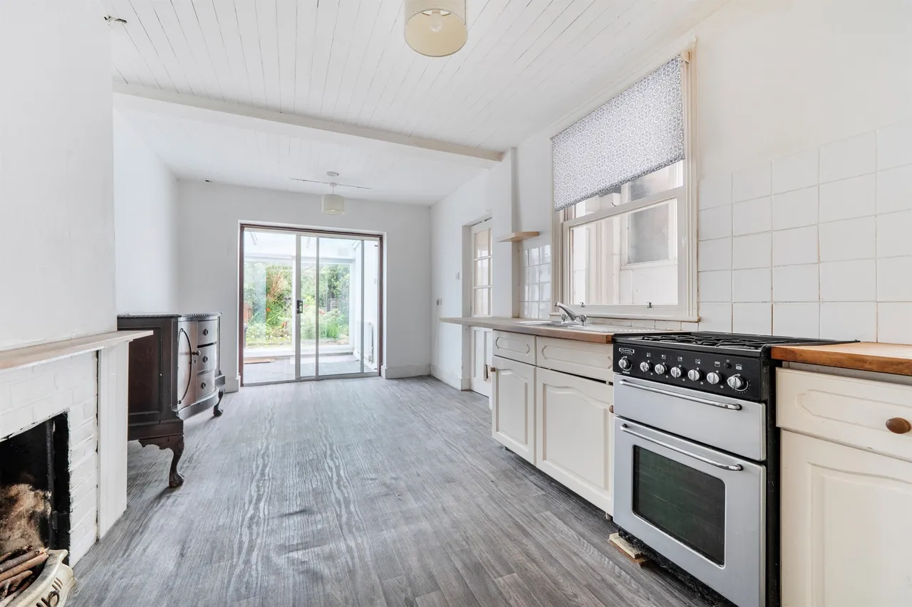1 bed flat for sale — Shirley Road, Enfield
