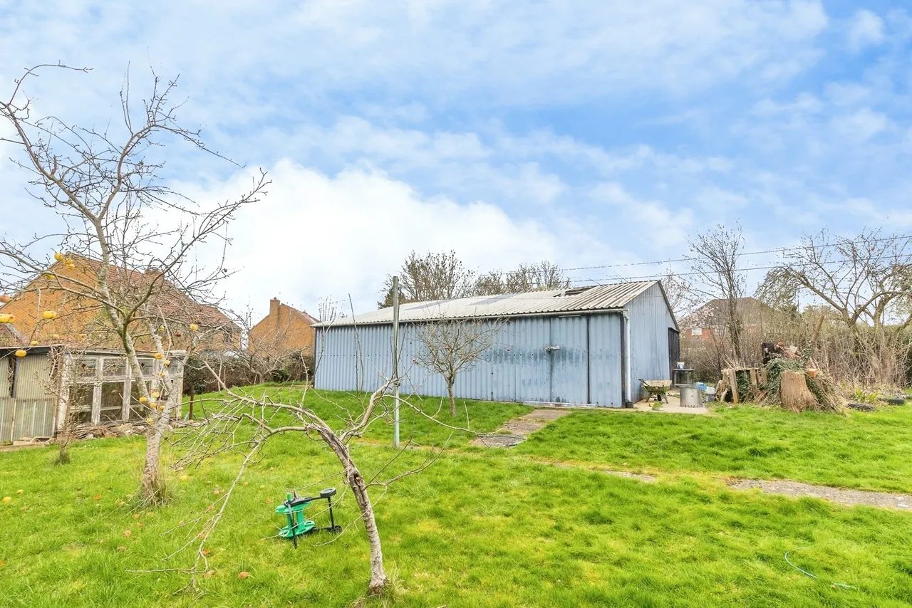 London Road, Loughton, Milton Keynes, Buckinghamshire, MK5, photo 20