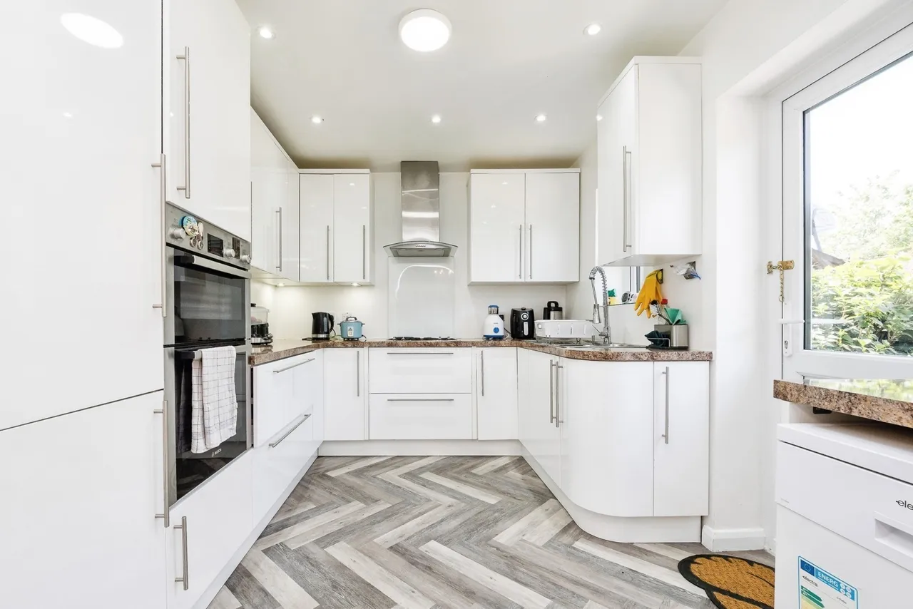 Cranbrook Road, Ilford, IG2, photo 9