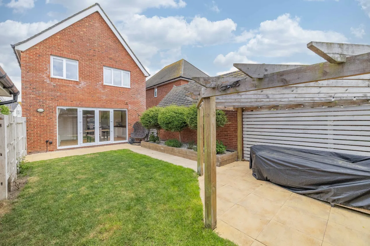Hoplands Road, Hersden, CT3, photo 13