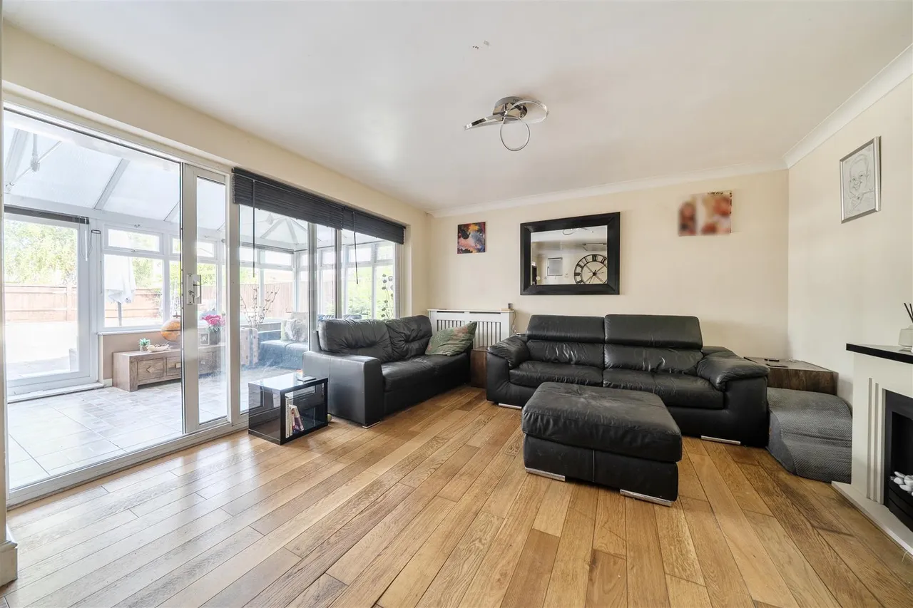 Edington Place, Grove, Wantage, OX12 0BX, photo 5