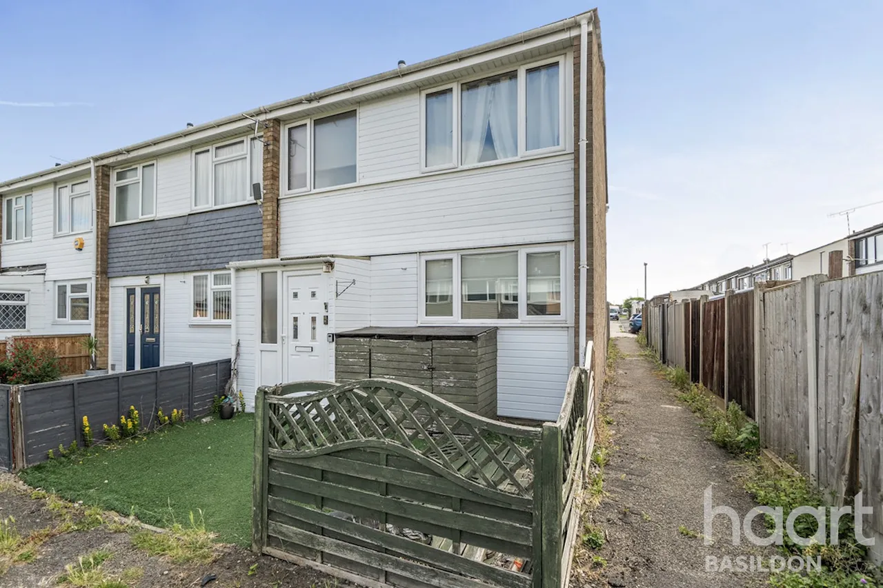 Chatfield Way, Basildon, SS13, photo 17