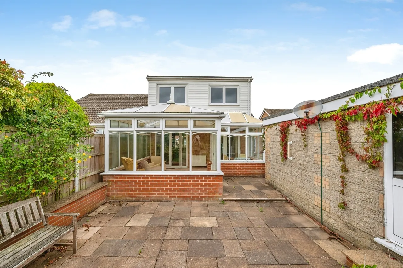 Fairfields, Cawston, NR10, photo 15