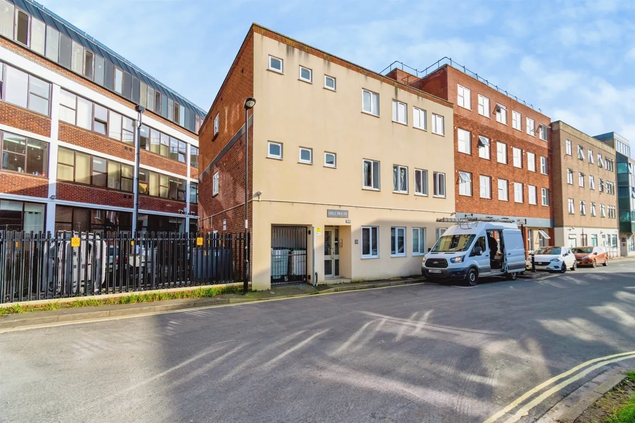 Southampton Street, Southampton, SO15, photo 2