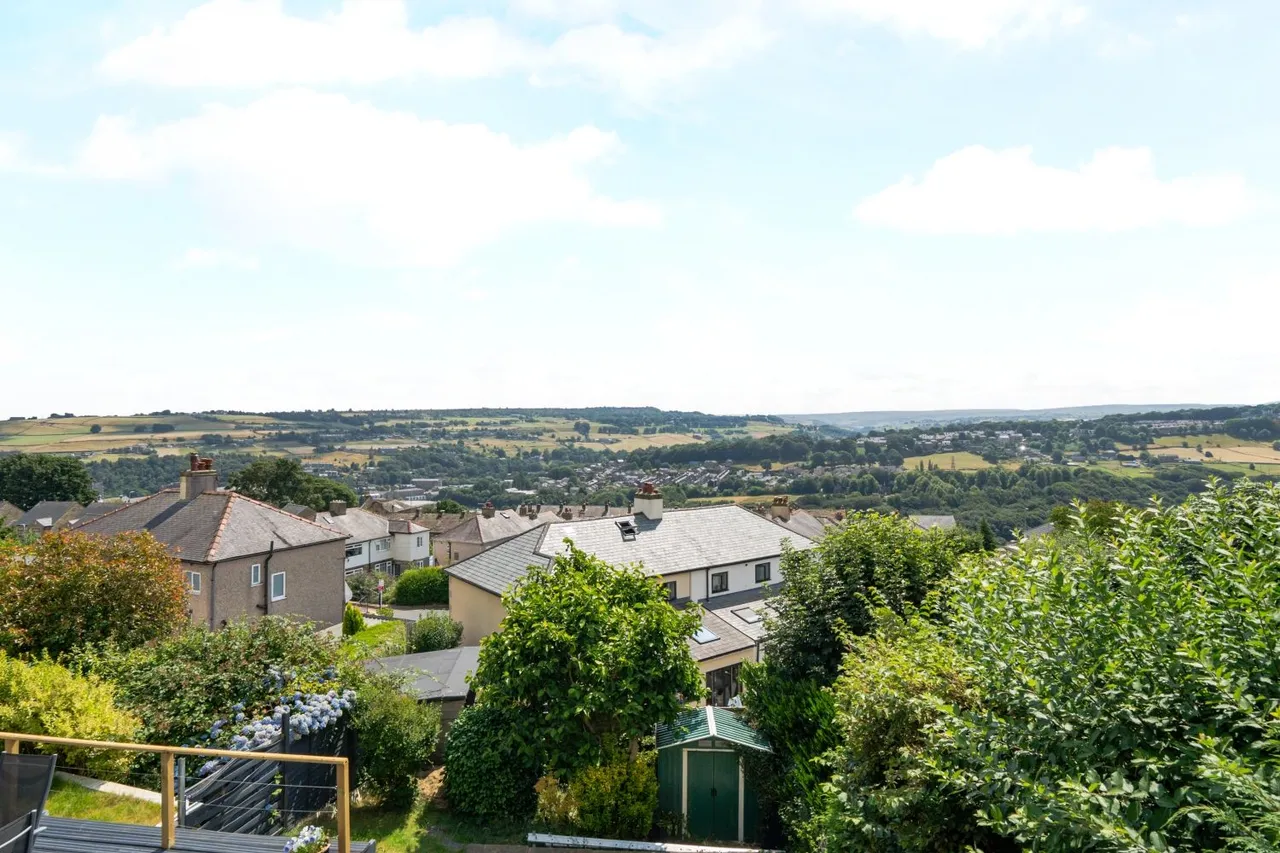 Water Hill Lane, Sowerby Bridge, HX6, photo 18