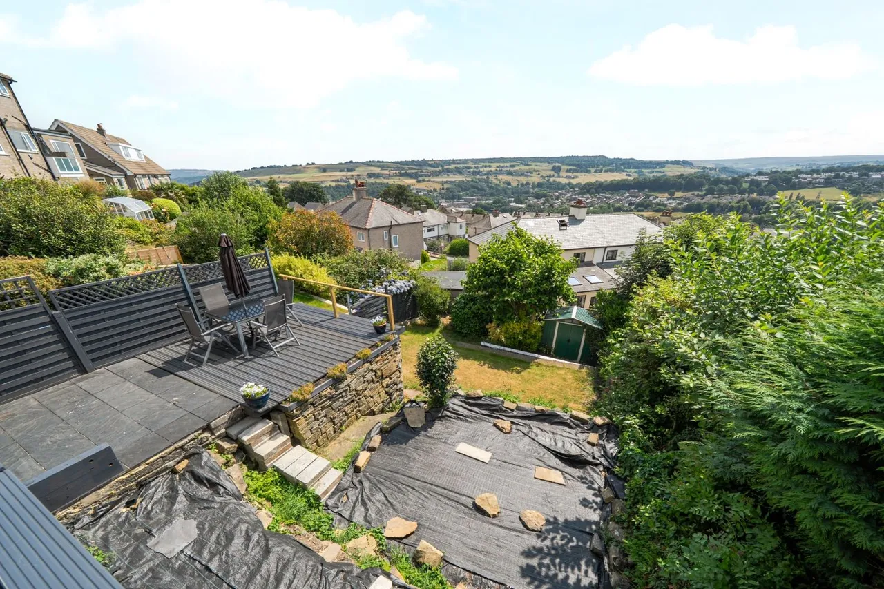 Water Hill Lane, Sowerby Bridge, HX6, photo 22
