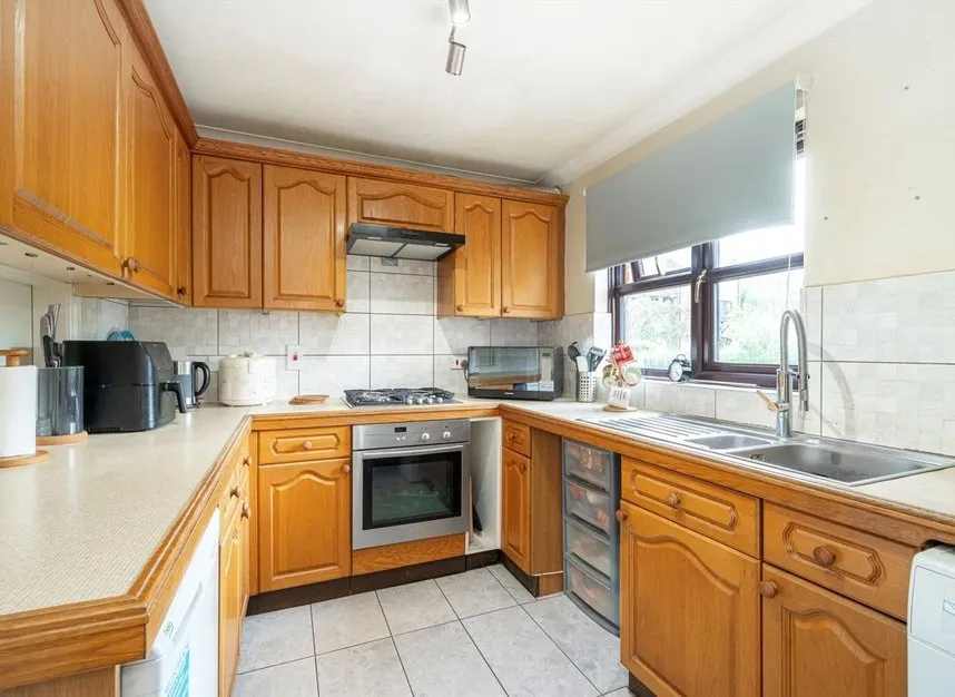 Beaumont Place, Isleworth, TW7, photo 3