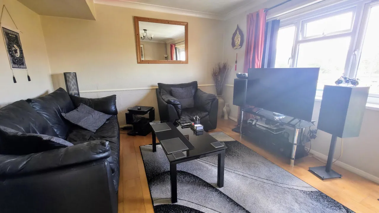 Romford Road, South Ockendon, RM15, photo 6