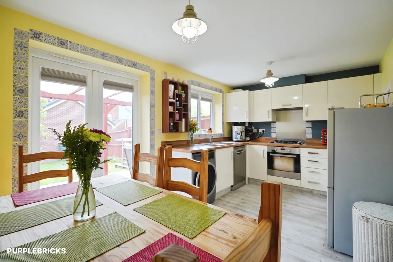 Saw Mill Way, Burton-On-Trent, DE14, photo 2