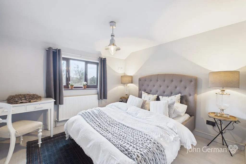 St. James Road, Barton-under-Needwood, photo 11