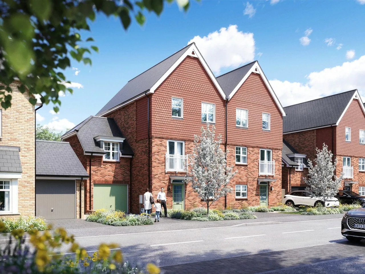 4 bed house for sale — Hartland Village, Ively Road, Fleet, GU51 3GL
