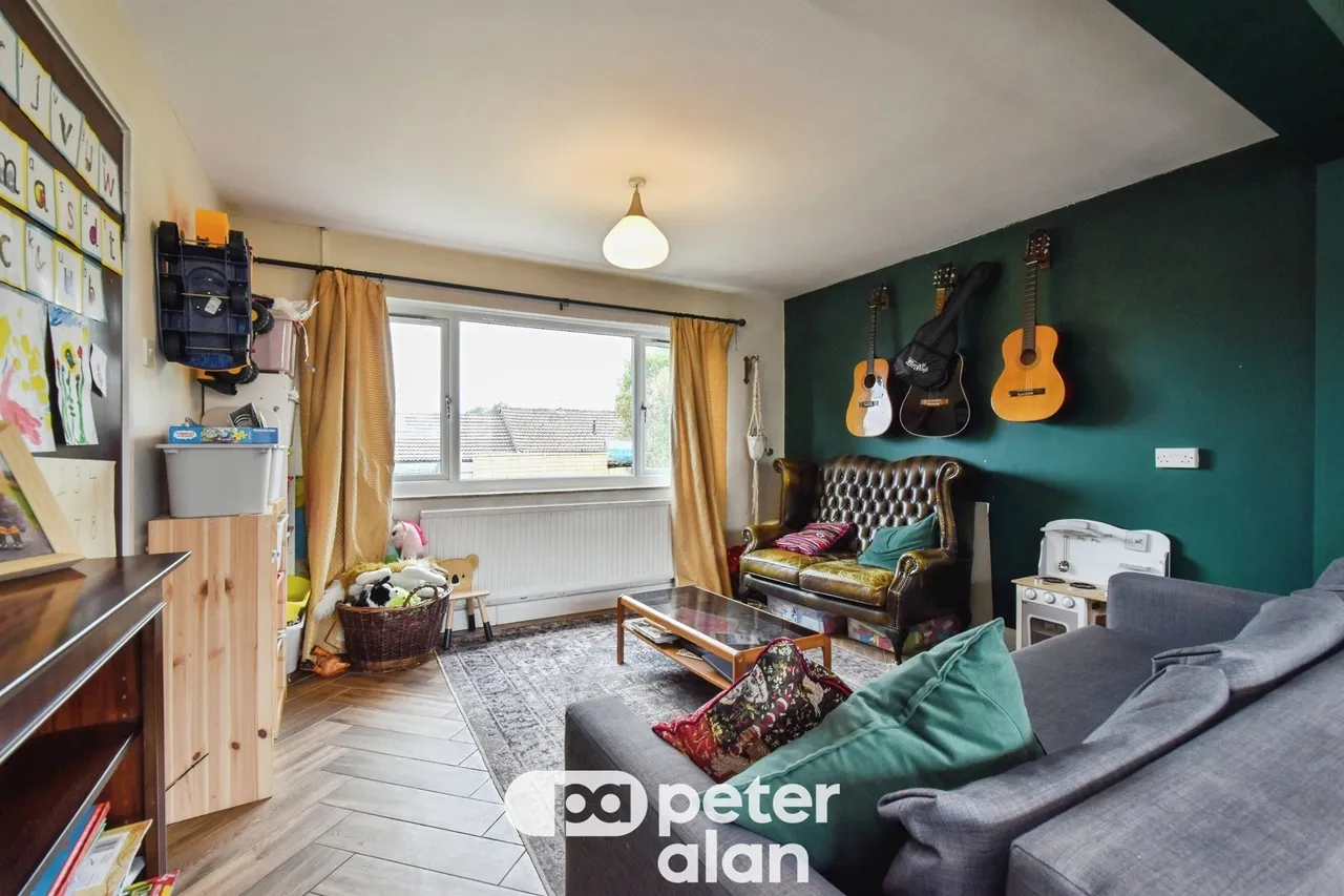 Acacia Avenue, Merthyr Tydfil, CF47, photo 9