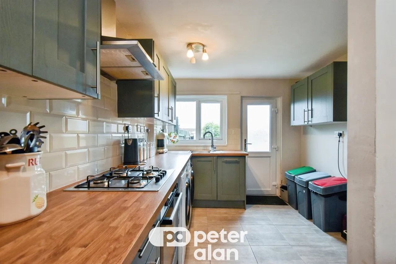 Acacia Avenue, Merthyr Tydfil, CF47, photo 7
