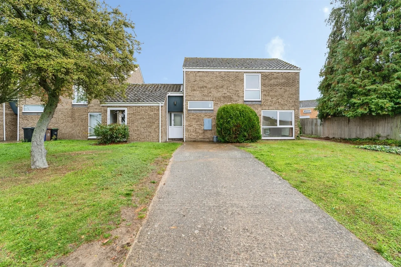 4 bed house for sale, Earls Field, Raf Lakenheath, IP27