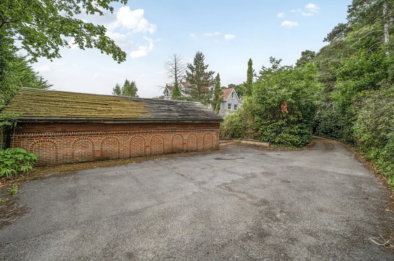 Maywood Drive, Camberley, GU15, photo 45