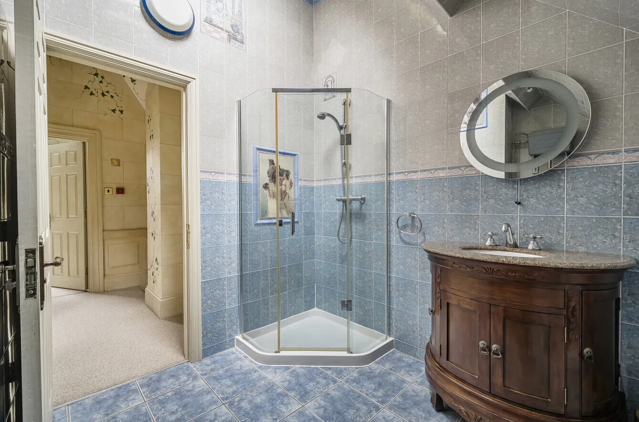 Maywood Drive, Camberley, GU15, photo 20