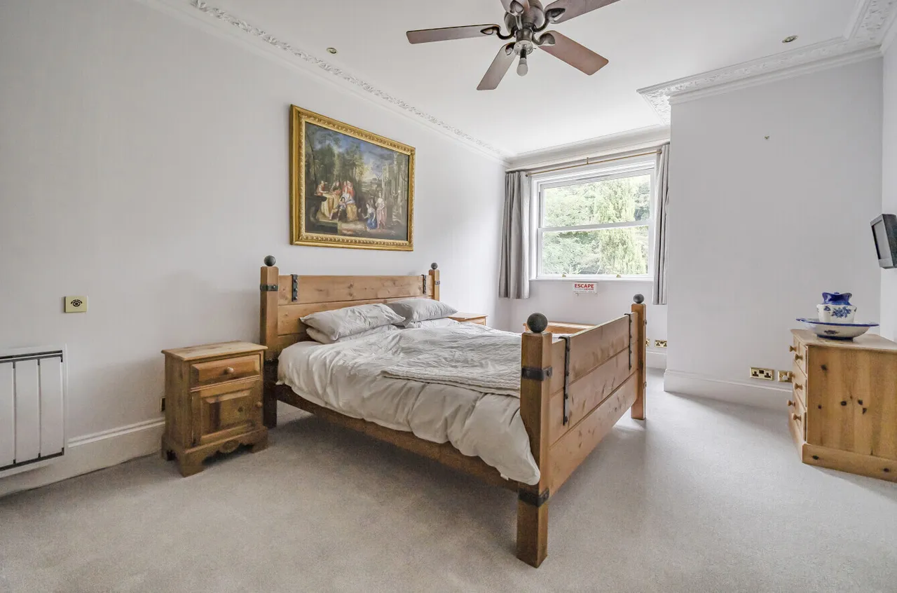 Maywood Drive, Camberley, GU15, photo 16
