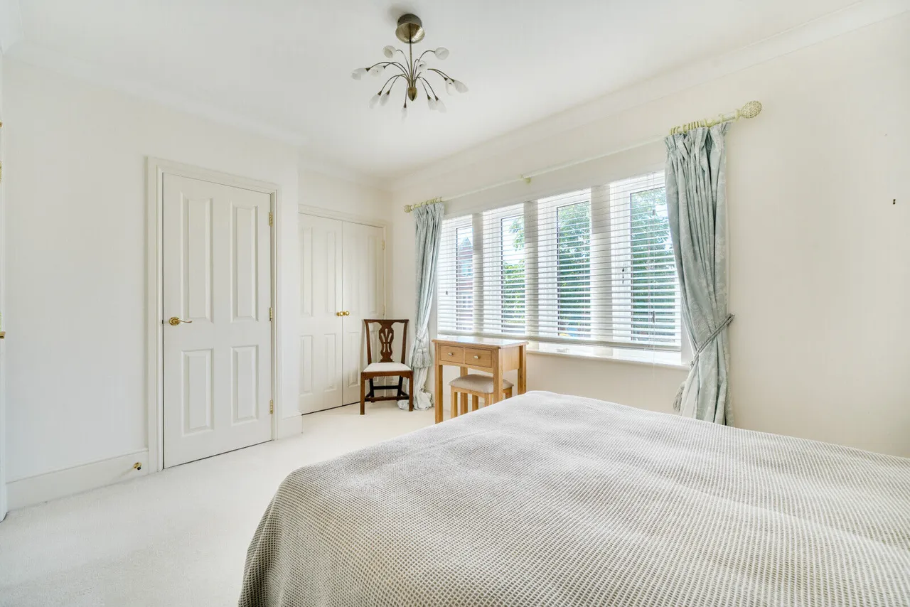Abbey Gardens, Upper Woolhampton, RG7, photo 8