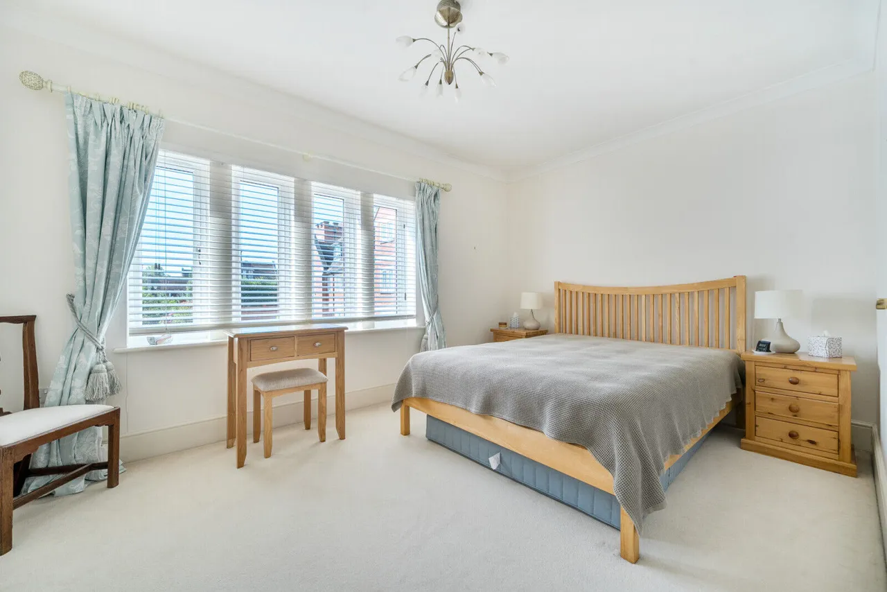 Abbey Gardens, Upper Woolhampton, RG7, photo 6
