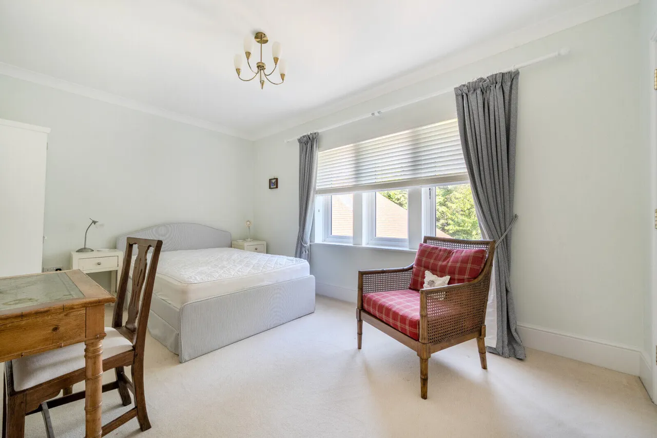 Abbey Gardens, Upper Woolhampton, RG7, photo 7