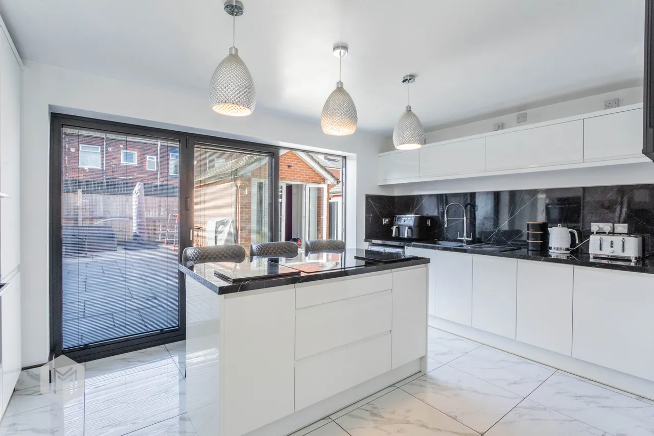 James Street, Kearsley, BL4, photo 3