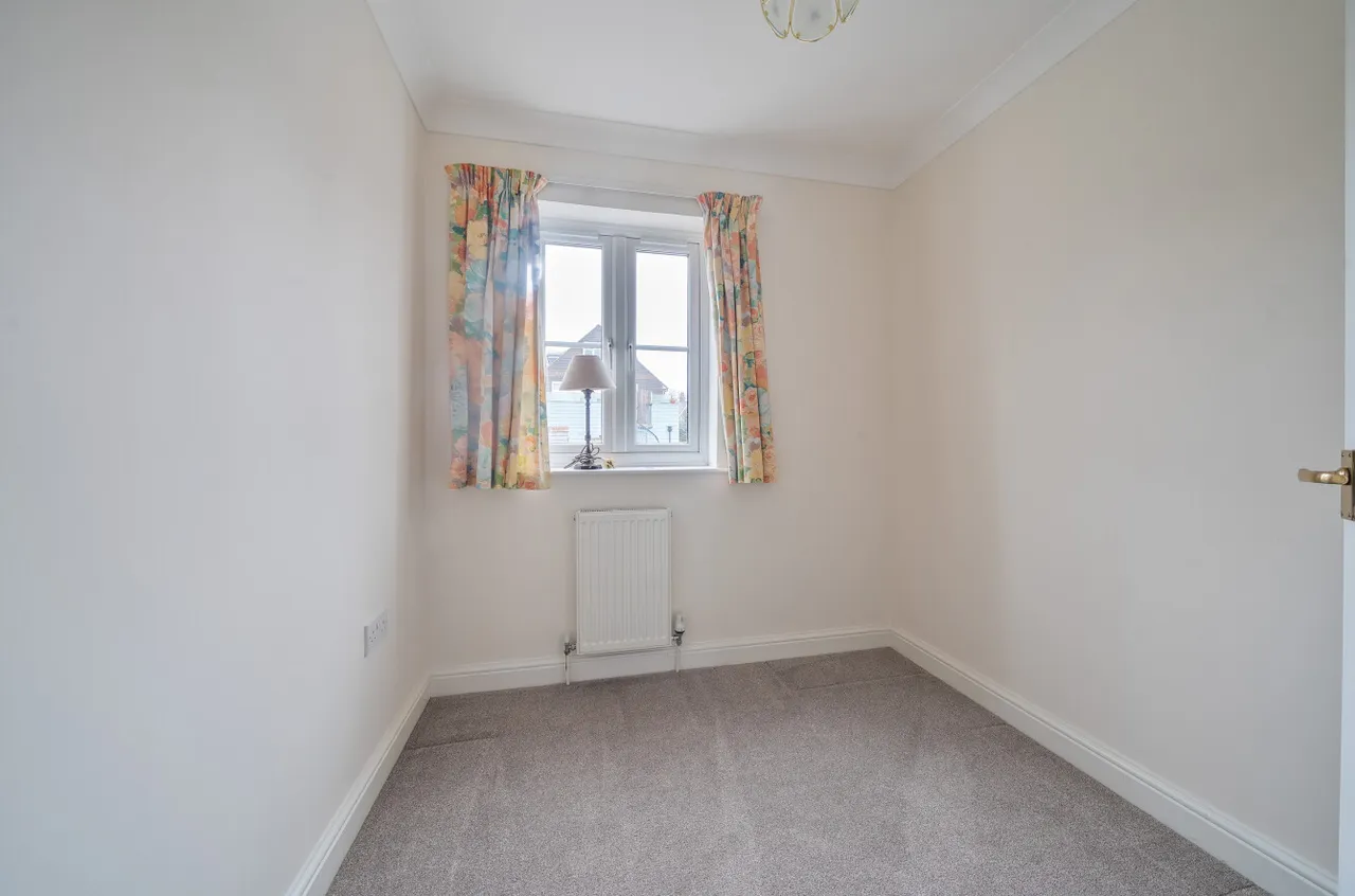 Crossways Road, Grayshott, GU26, photo 14