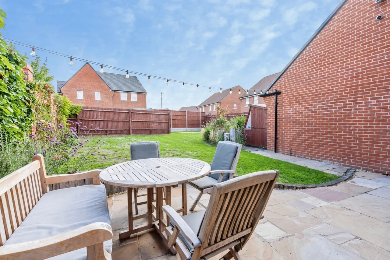 Hill Road, Westhampnett, PO18, photo 4