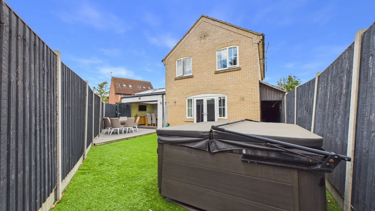 Wisbech Road, Thorney, Peterborough, PE6, photo 32