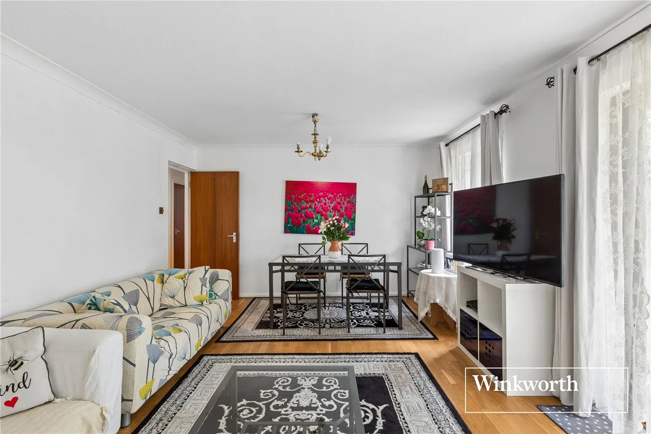 Orchard Lodge, 31 Woodside Grove, London, N12, photo 12