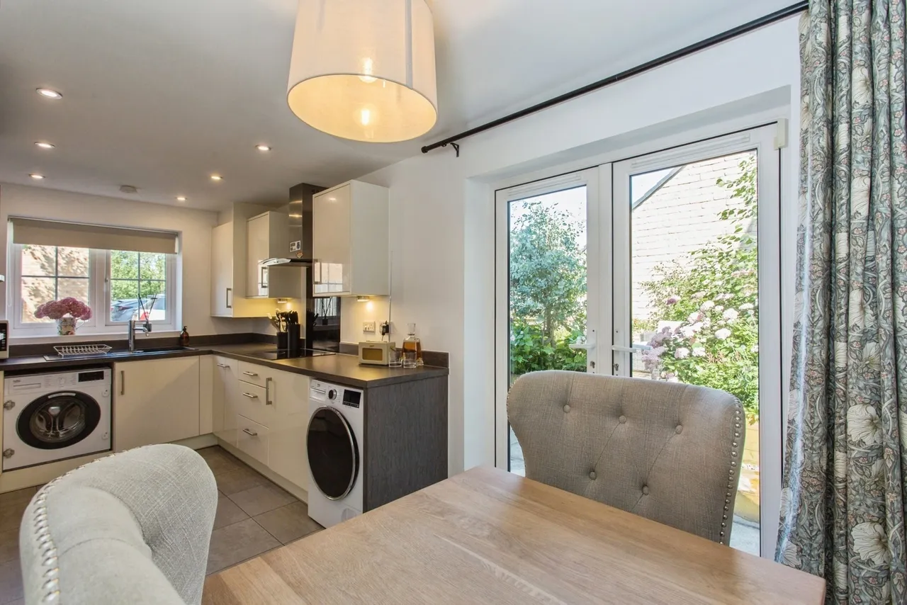 Oak Leaf Drive, Bamber Bridge, Preston, Lancashire, PR5, photo 5