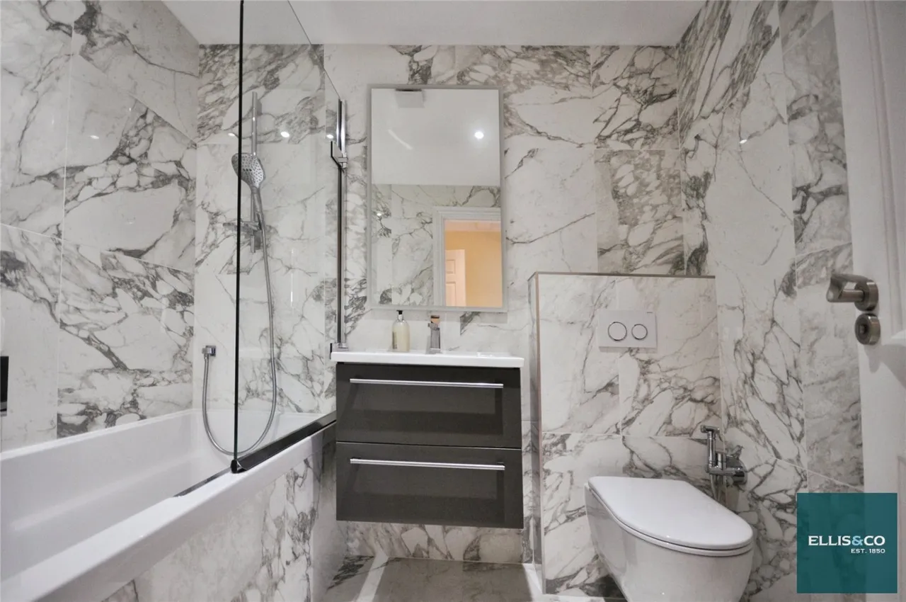 Hendon Lane, Finchley, N3, photo 9