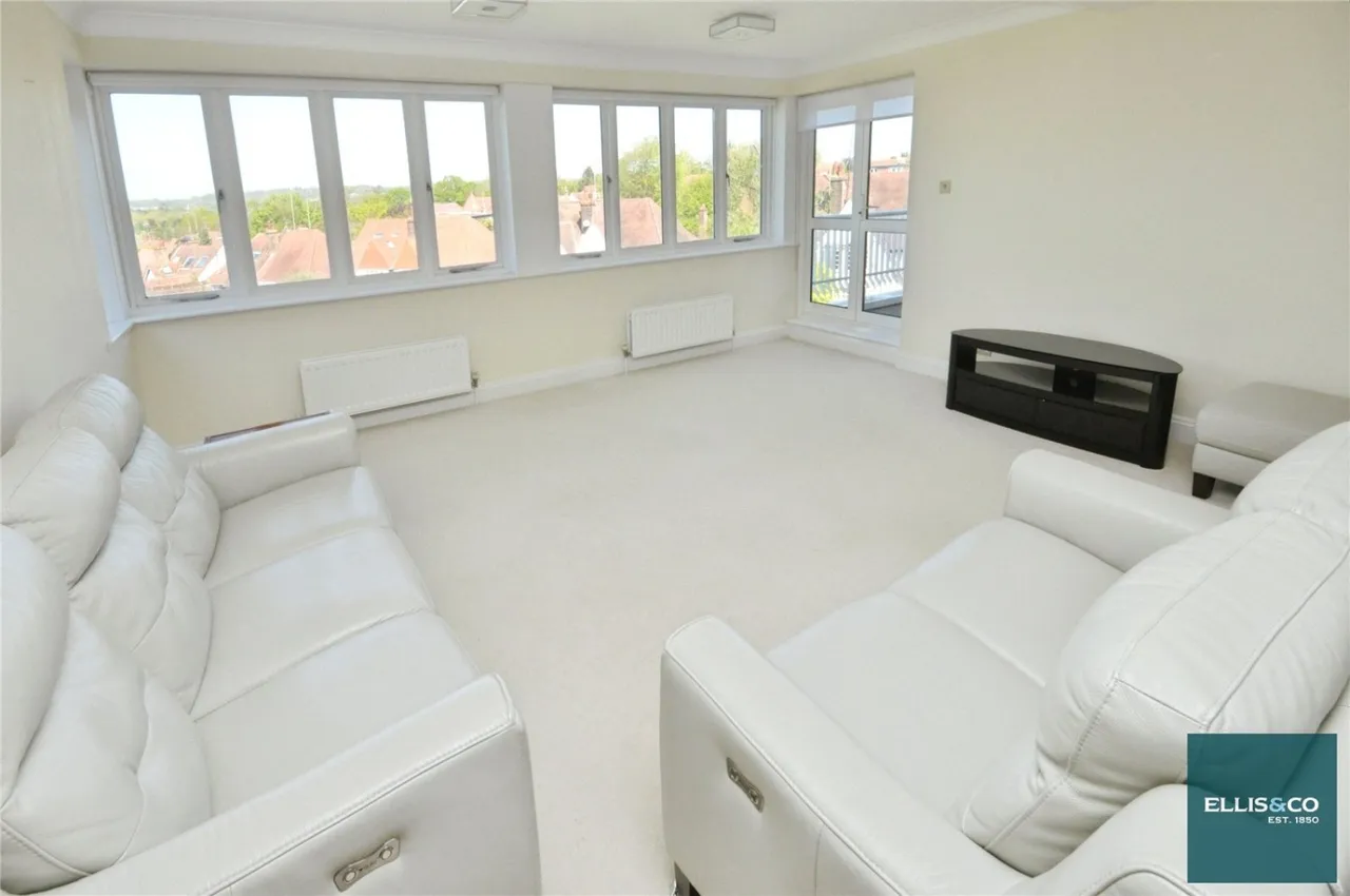 Hendon Lane, Finchley, N3, photo 3