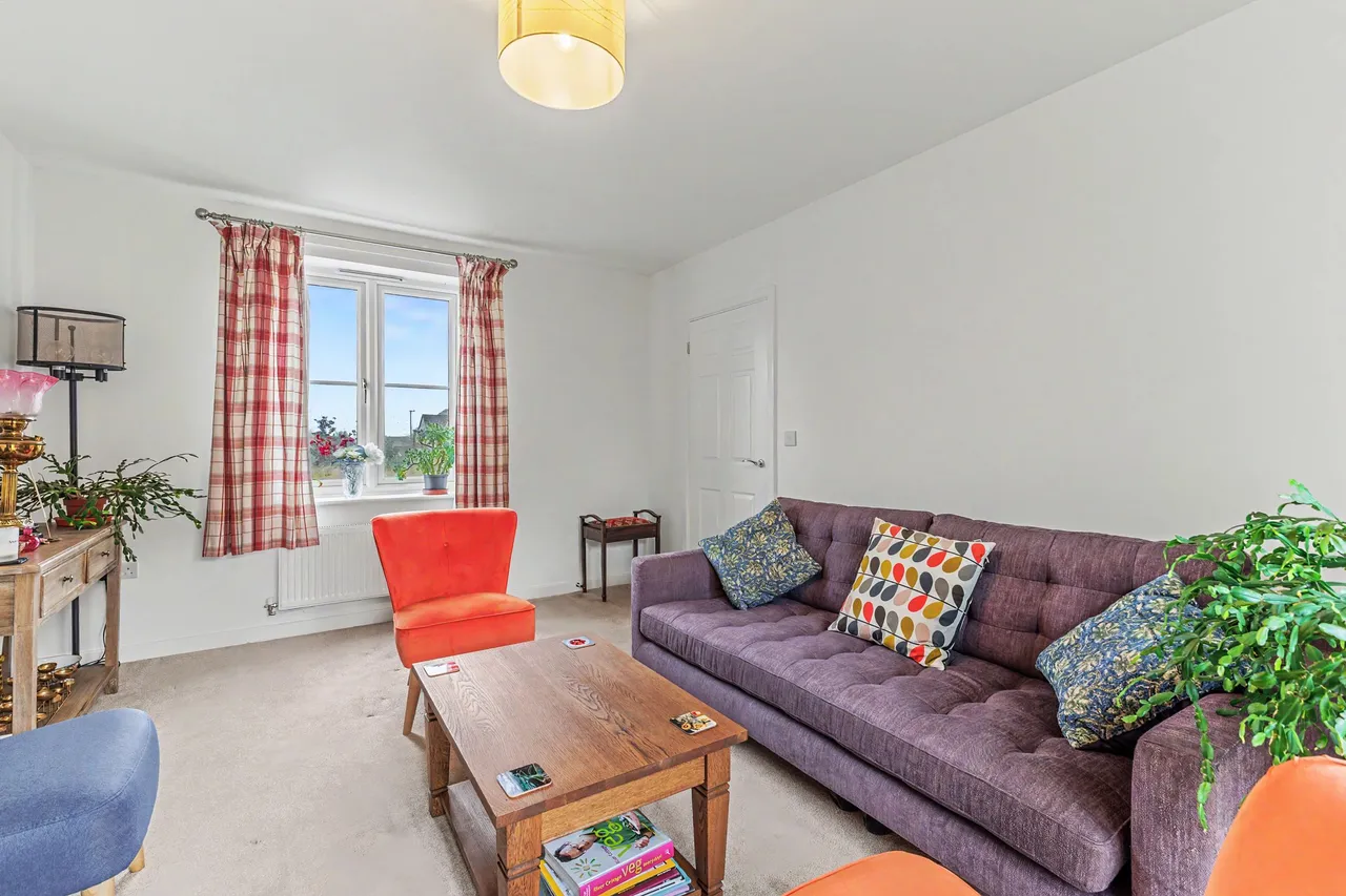Niblett Corner, Evesham, WR11, photo 5