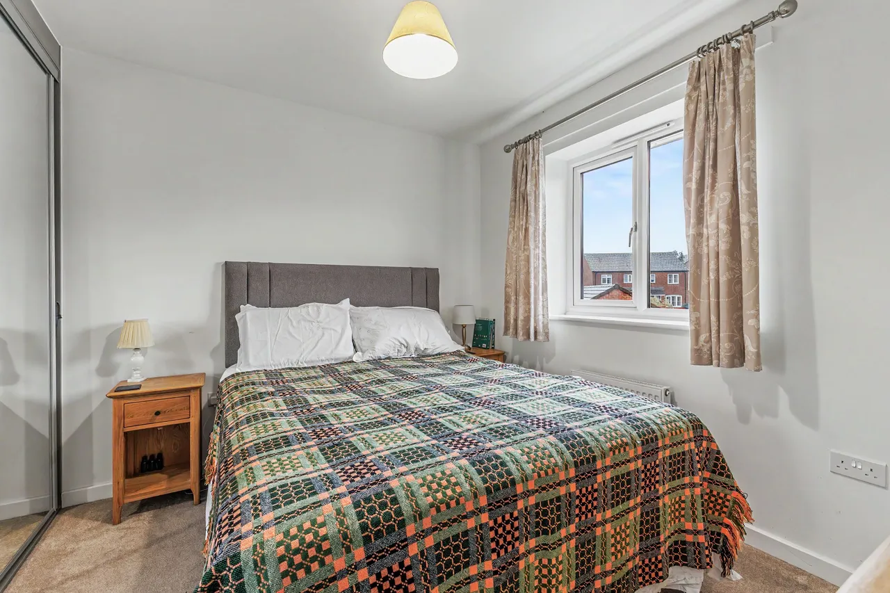 Niblett Corner, Evesham, WR11, photo 11